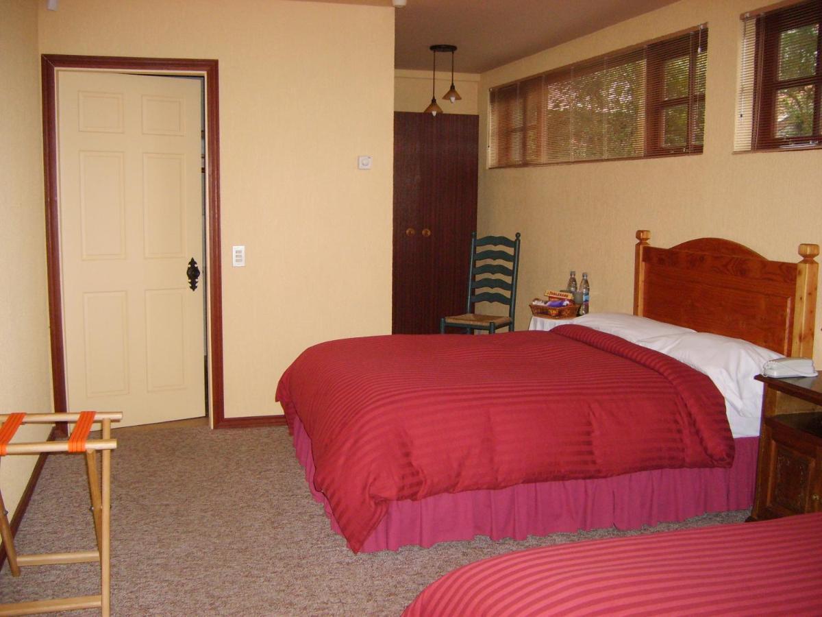 Yan Kee Way Lodge Bungalow Puerto Varas Ngoại thất bức ảnh